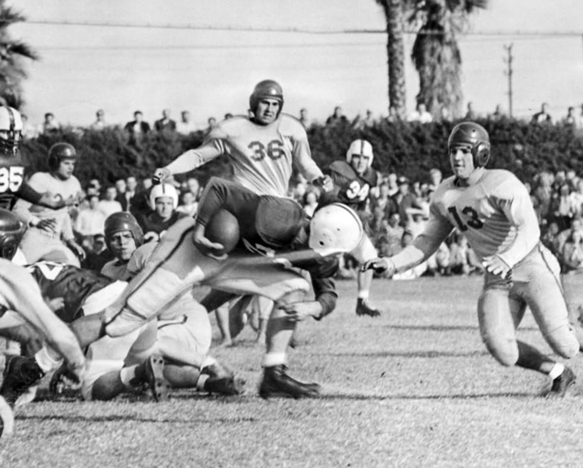 Hugh McElhenny, Washington High Class of 1948.